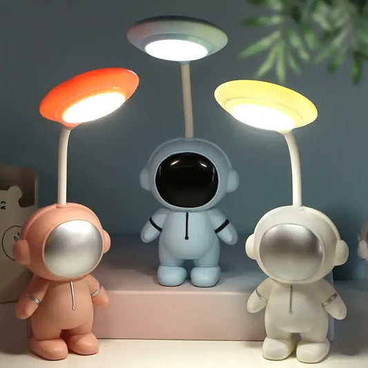Astronaut Desk Lamp – Light Up Your Desk with Style