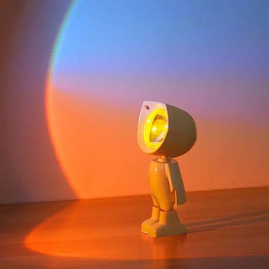 Sunset Astronaut Light – Space-Inspired Ambiance Anywhere